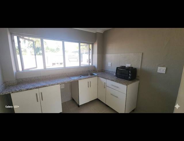 1 BEDROOM PROPERTY TO RENT IN DURBAN NORTH